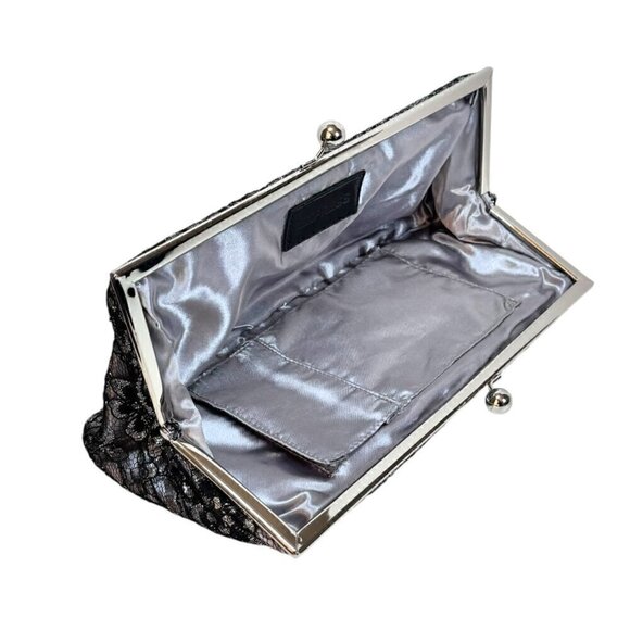 Express Clutch Evening Bag Black Silver Lace Kiss Lock Rectangular Whimsigoth - Picture 7 of 9